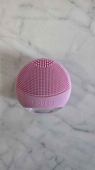 Пристрій для очищення обличчя Foreo Luna go оригінал