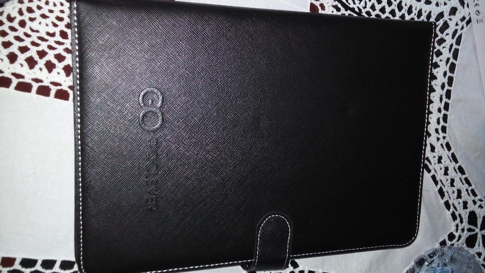 Capa para tablet com teclado da GOCLEVER
