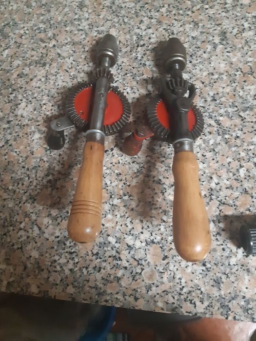 berbequins manuais restaurados