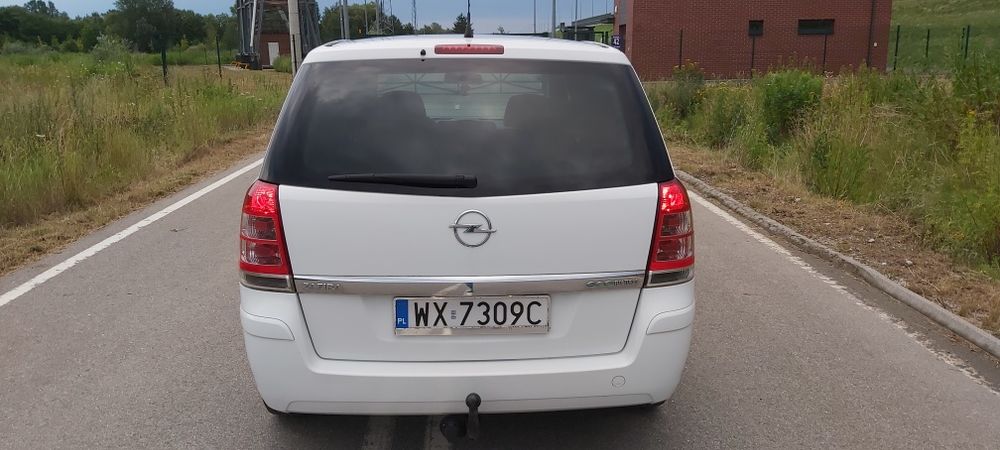 $$$ Opel Zafira B 2011, 7-os 1,7 CDTI $$$