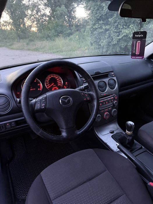 Mazda 6 2004г. 2.0 TDI