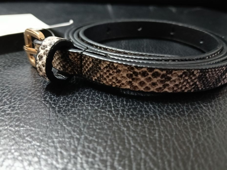 Cinto com padrão da Zara