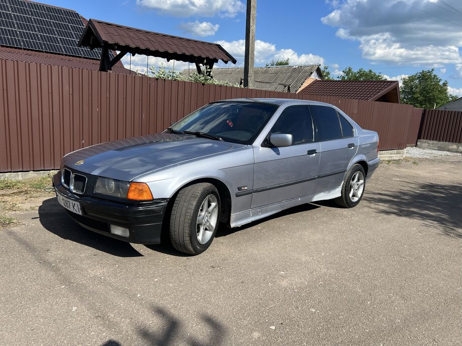 Бмв  е36 м50 б25