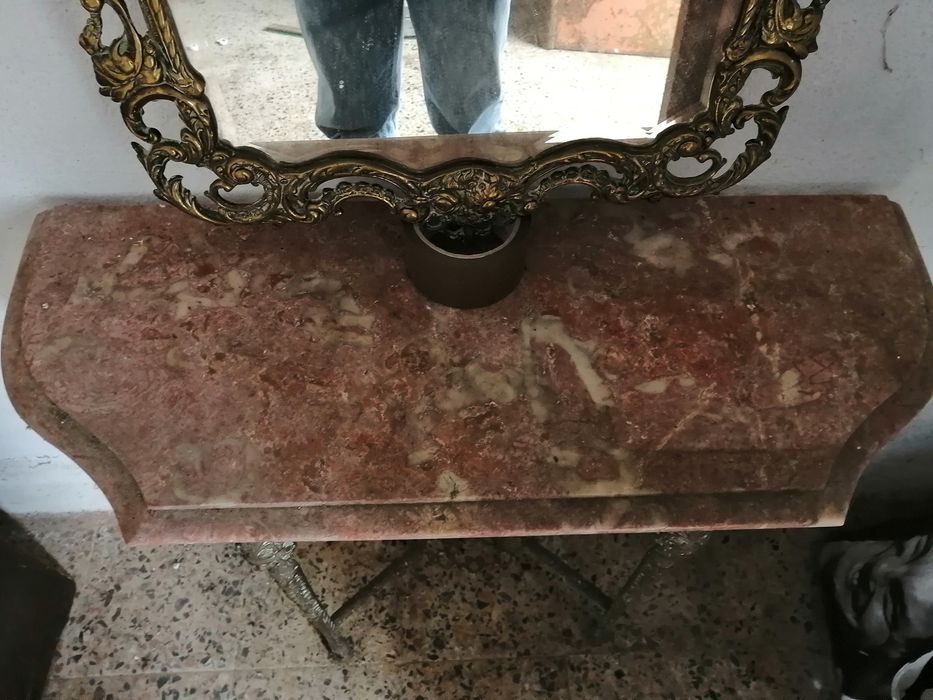 Espelho e mesinha de entrada64750944831490122