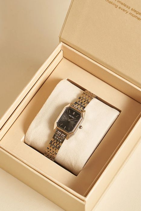 Burker жіночий годинник Isabell Petite Silver Black