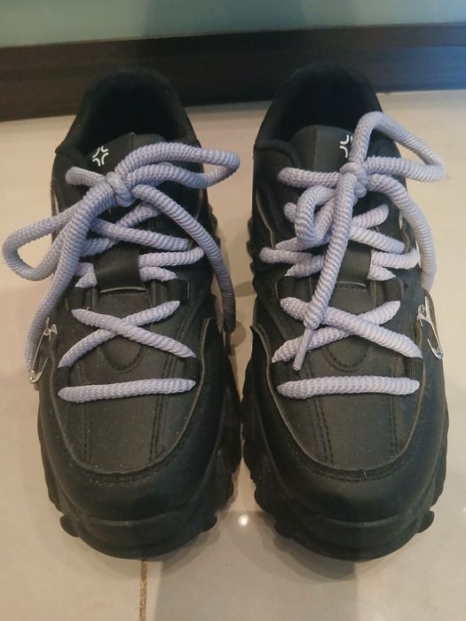 Buty na platformie KUROMI 37