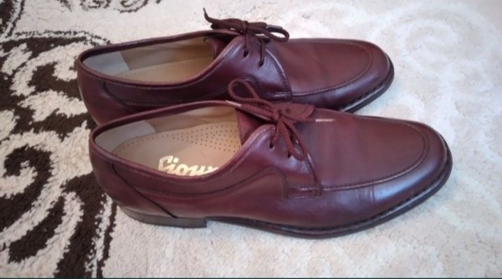 Кожаные мужские туфли