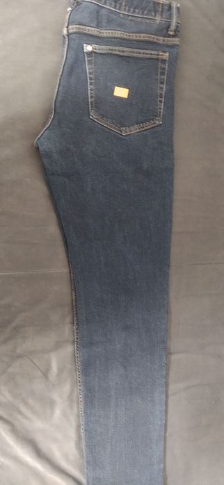 Granatowe jeansy H&M