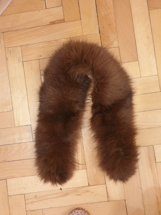Sprzedam kołnierz z naturalnego lisa