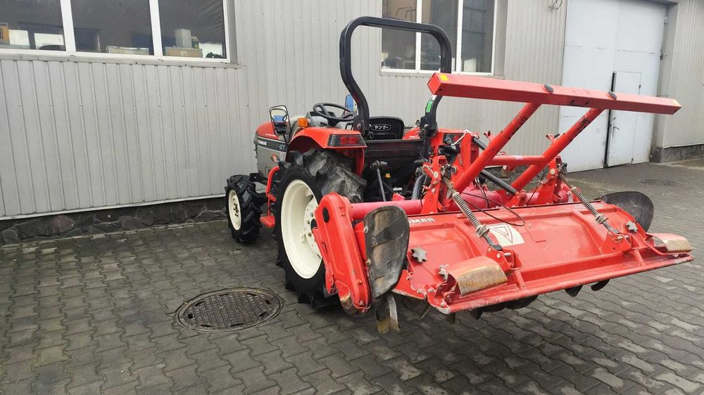 Japoński traktorek Yanmar RS 27 z glebogryzarką 4x4 27 KM Rewers Wspom