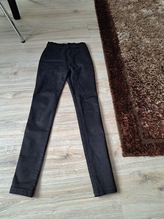 Sprzedam damskie spodnie 34/36