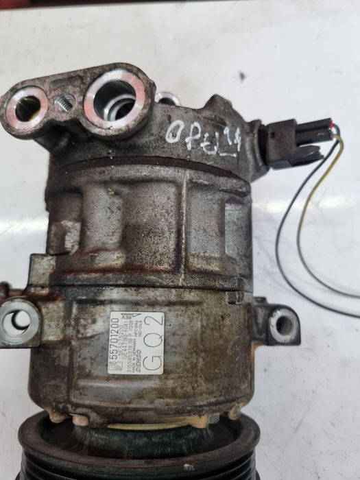 Compressor de Ac Opel Corssa D - E - 2013 ref: 55701200