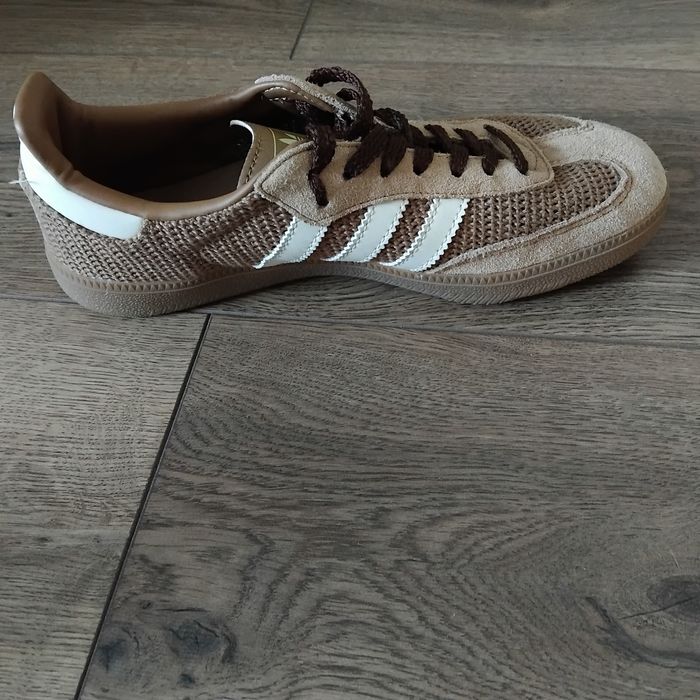 Кросівки  Adidas