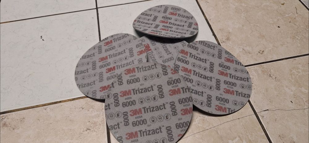 10szt Nowych krążków Trizact P3000 mocowanie Hookit