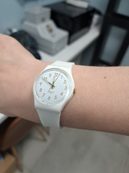 Zegarek swatch gent biały ecru złote indeksy