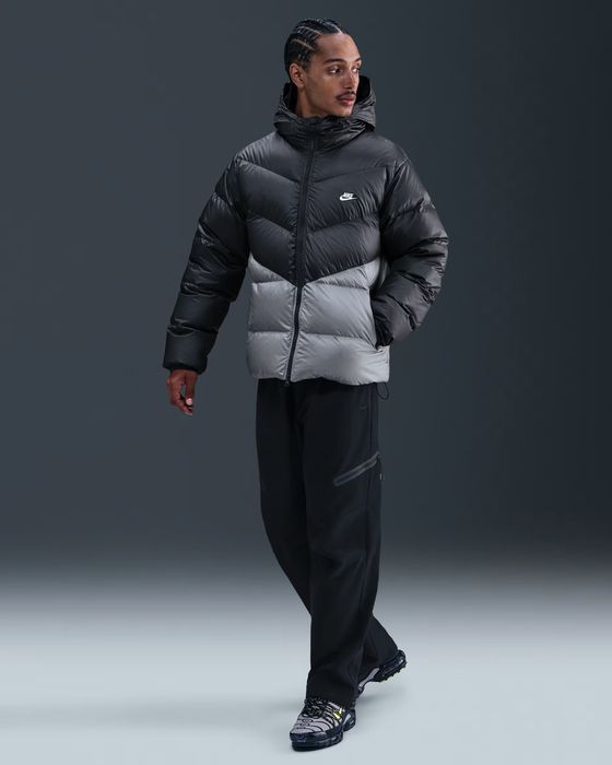 Оригінал !!  пуховик  Nike Windrunner Down Jacket (HQ7790) (  М. )