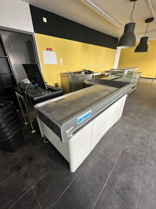 Caixa de Supermercado - 100x200x90 cm