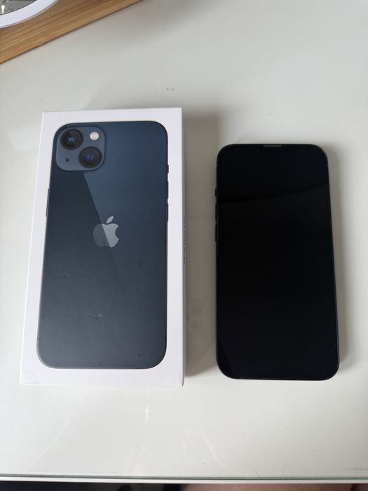 iPhone 13 midnight