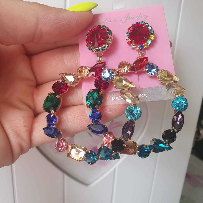 Kolczyki  25.00 zł.