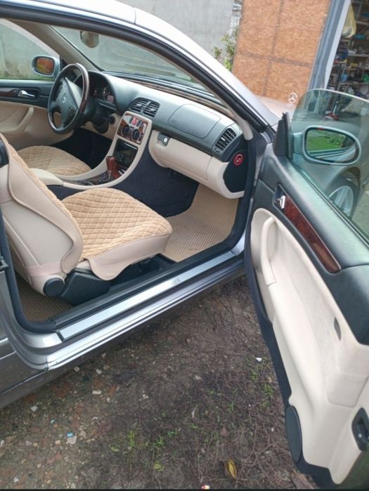 Mercedes-Benz CLK200