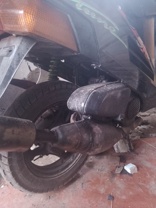 Продам Або обміняю скутер Сузукі адрес 50