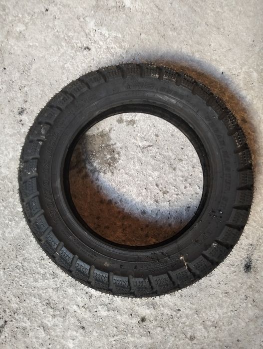Vendo pneus para monkey ou scooters