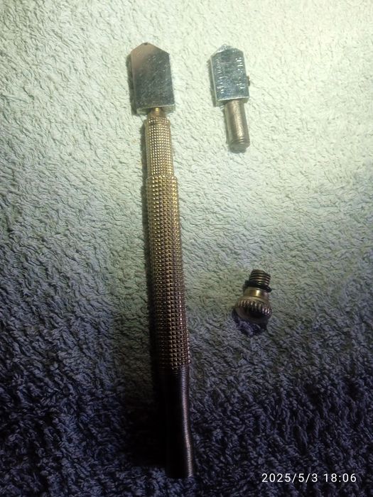 Стеклорез автоматический