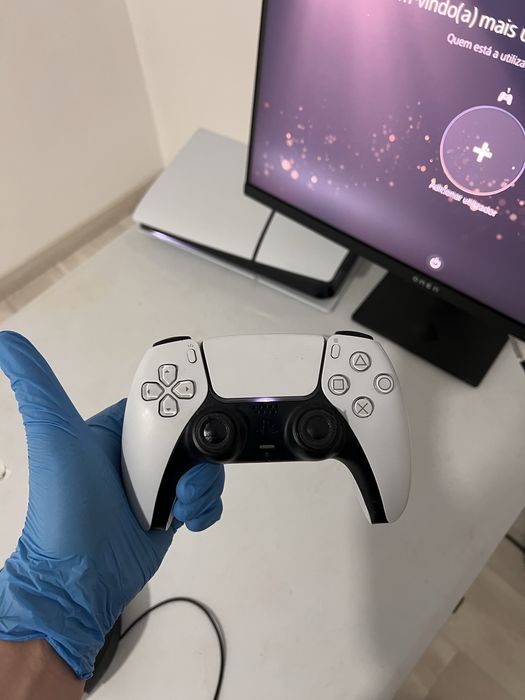 PS5 Digital + Monitor OMEN 165hz + Headphones Razer