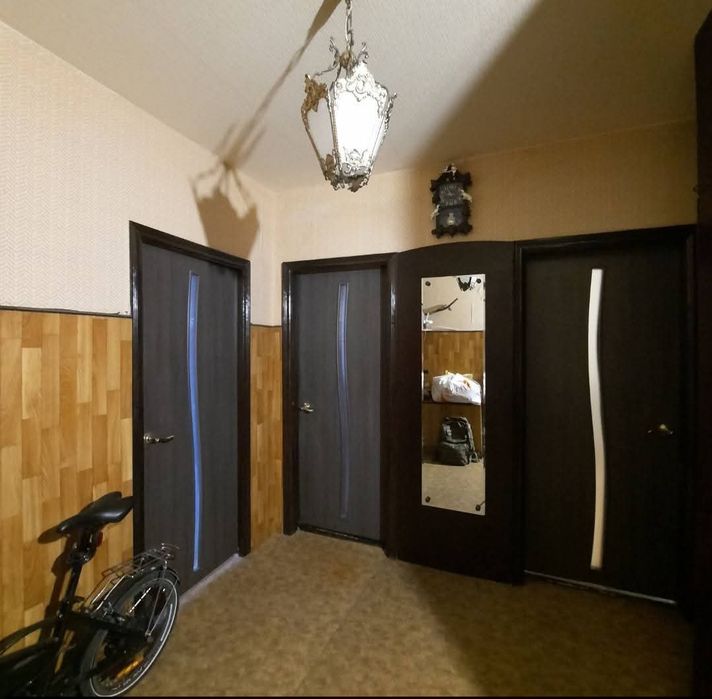 Продажа  3-ком кв Левый берег 4 район  Сертификат Reshet