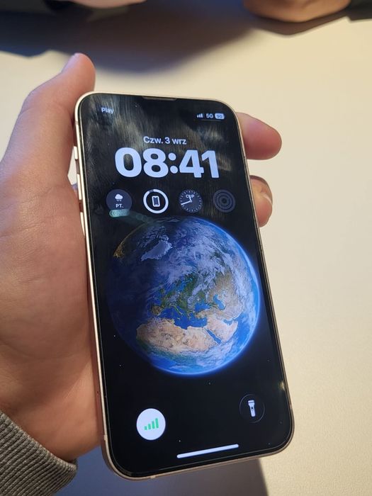 Iphone 13 apple