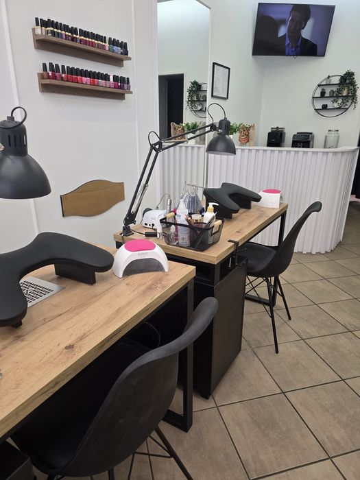 NOWA CENA!  ODSTĄPIE/Sprzedam salon kosmetyczny