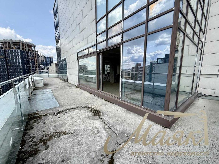 ПРОДАЖ квартира 170м2 з тересою, Бульвар Фонтанів», Печерськ, Центр