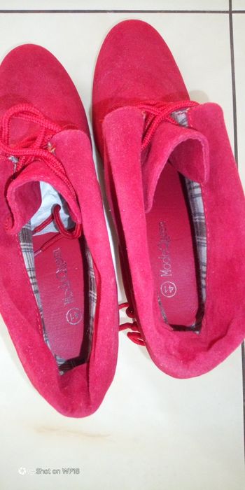 Buty zamszowe...