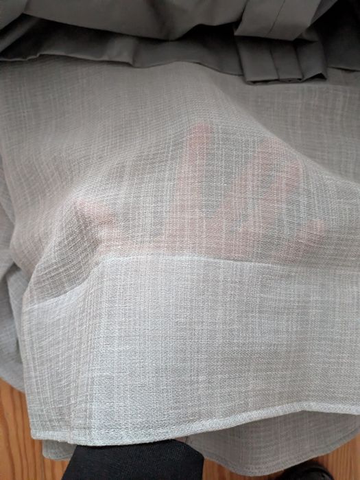 Cortina e blackout cinza