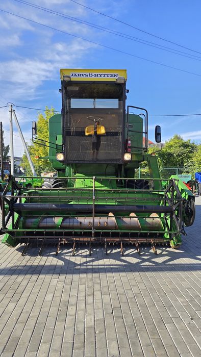 комбайн John Deere 1042/джондир1042