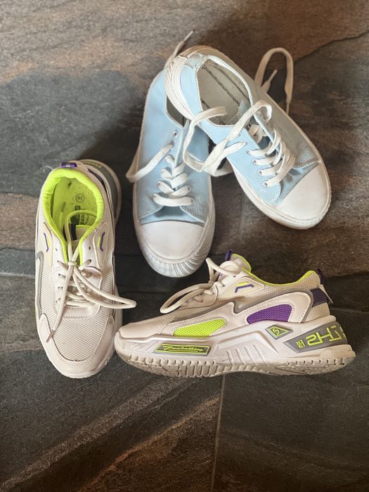 Кросівки 38 розмір