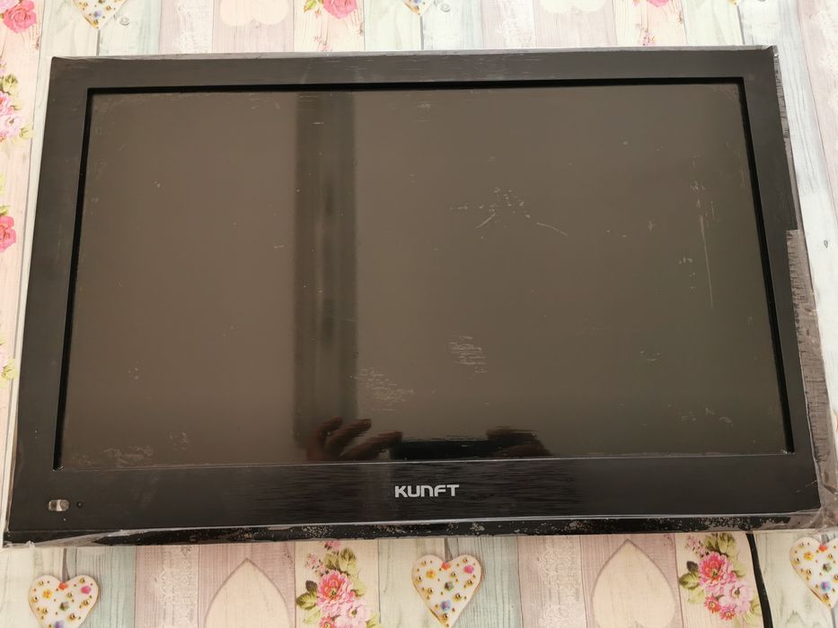 TV kunft para peças, liga standby mas não dá imagem