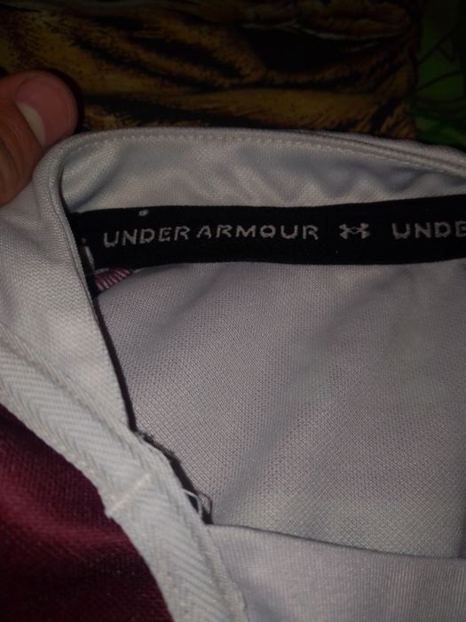 Фудболка under armour