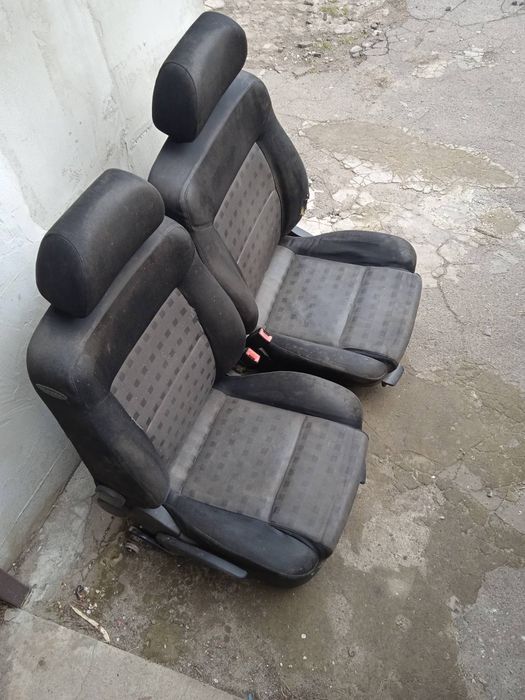 Сиденье сидіння с лифтом.