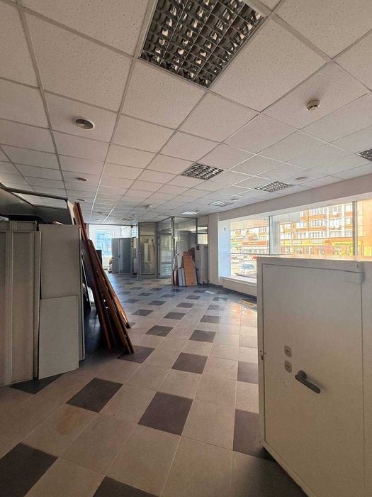 Продаж офісів. Інвестиційний обʼєкт. Ремонт. Дахова котельня. Сонячні панелі.
