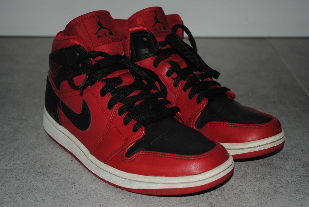 Buty Nike Air Jordan 1 Mid Gym Red and Black roz 41