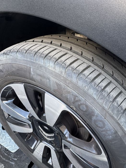 Citroen c3 1.2 de 2019 com pequeno sinistro