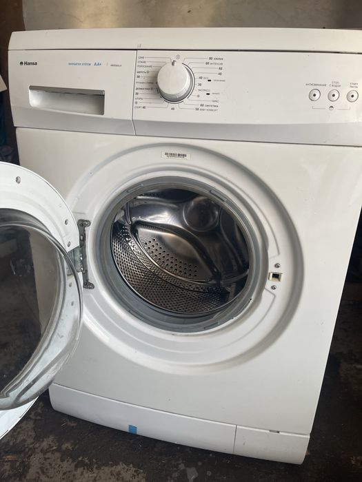 Стиральная машина Hansa