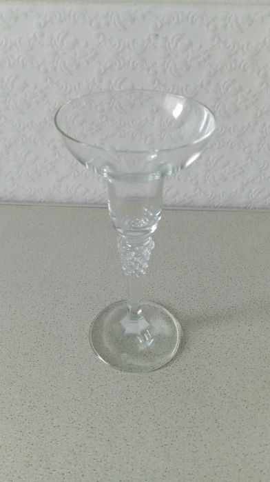 Чудовий кришталевий підсвічник