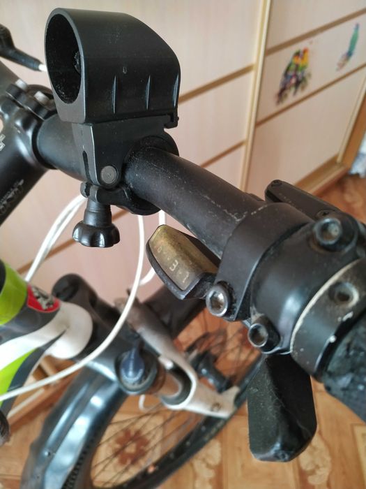 Продам велосипед LEON.