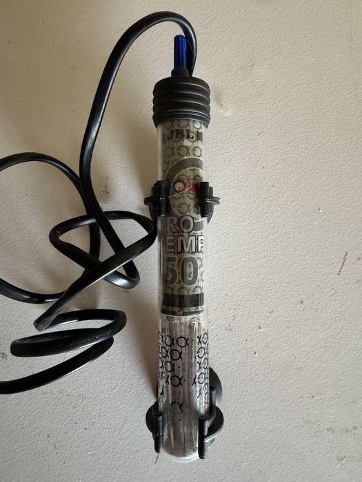 Aquecedor termostato submersível para aquário marca Jäger (Eheim)