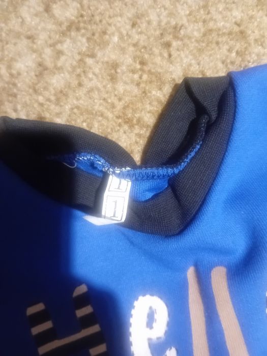 Продам нову кофтинку на рік