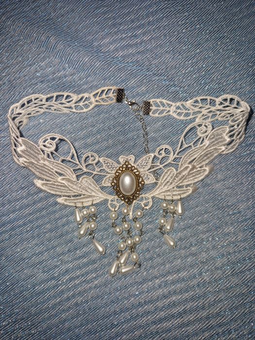 Чокери ажурні з металевою застібкою