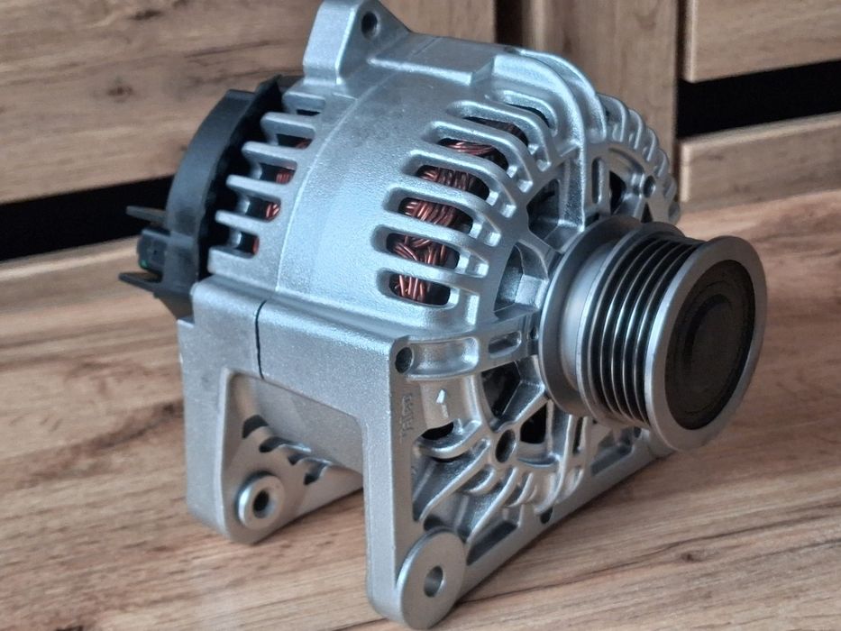 Alternator Valeo 110A Megane II 1.4 1.5 1.6 Scenic 2 Dacia Duster HS