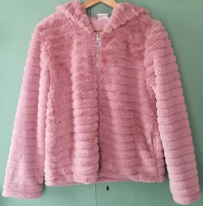 Kurtka futerko pudrowy róż